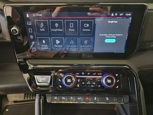 Used 2025 GMC Sierra 1500 AT4 image 25