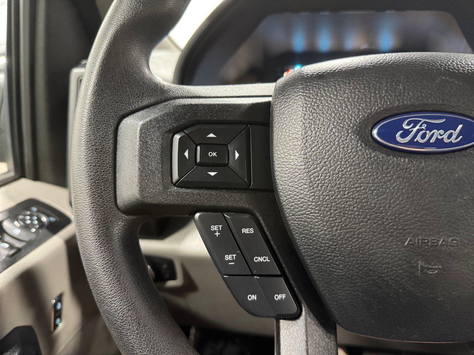 Used 2019 Ford F150 XL w/ Equipment Group 101A Mid AWD/4WD image 22