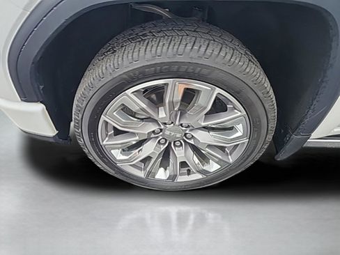 Used 2023 GMC Sierra 1500 Denali w/ Denali Reserve Package image 15