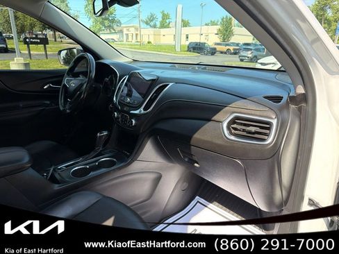 Used 2019 Chevrolet Equinox Premier AWD/4WD image 12