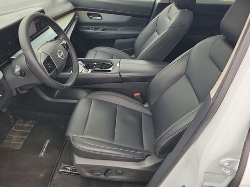 Used 2025 Nissan Murano SL image 23