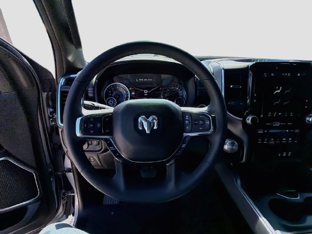 Used 2025 RAM 1500 Laramie w/ Sport Appearance Package AWD/4WD image 37
