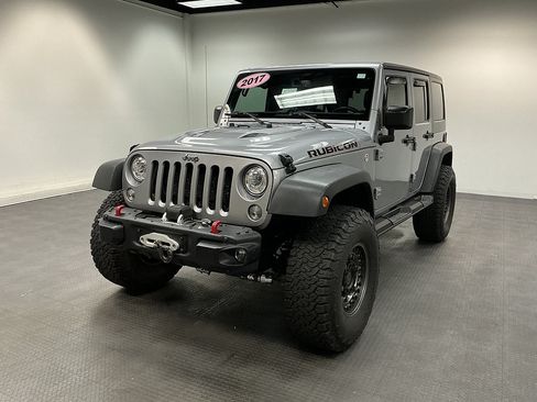 Used 2017 Jeep Wrangler Unlimited Rubicon AWD/4WD image 1