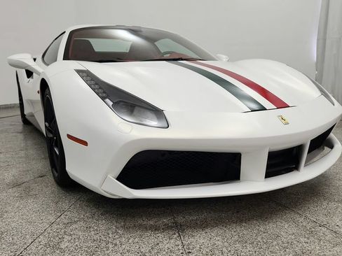 Used 2017 Ferrari 488 Spider RWD image 12