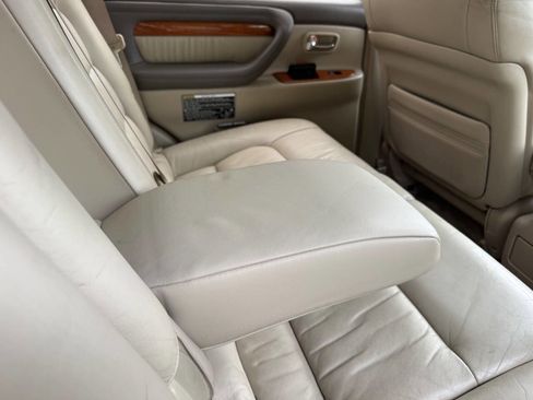 Used 2003 Lexus LX 470 4WD image 53