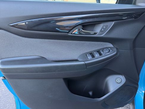 Used 2025 Chevrolet TrailBlazer LT w/ Convenience Package image 13