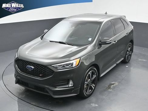 Certified 2022 Ford Edge ST w/ Equipment Group 401A AWD/4WD image 11