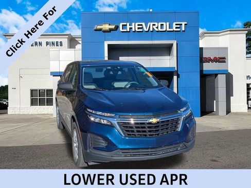 Used 2022 Chevrolet Equinox LS image 1
