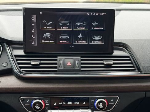 Used 2022 Audi Q5 2.0T Premium AWD/4WD image 15