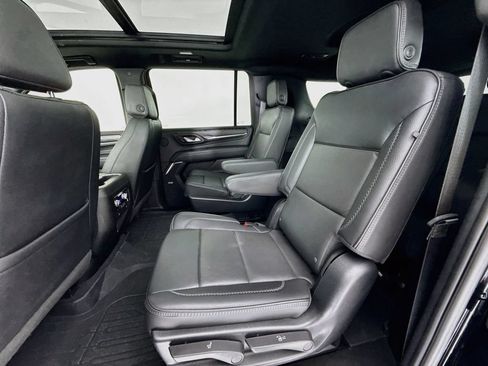 Used 2023 GMC Yukon XL Denali w/ LPO, Floor Liner Package AWD/4WD image 23