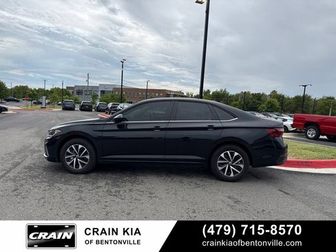 Used 2025 Volkswagen Jetta S FWD image 9
