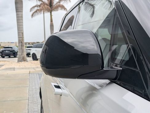 New 2026 Land Rover Range Rover Sport Dynamic SE image 13