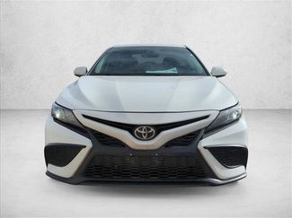 Used 2021 Toyota Camry SE video 2
