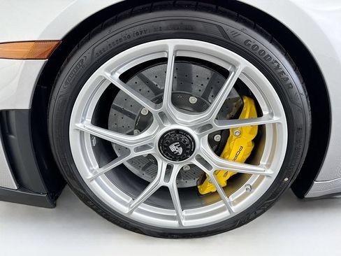 Certified 2026 Porsche 911 GT3 RWD image 29