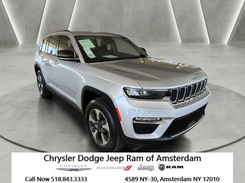 Used 2022 Jeep Grand Cherokee Limited 4xe AWD/4WD image 1