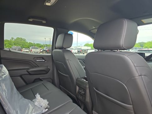 New 2026 Chevrolet Colorado LT RWD image 16