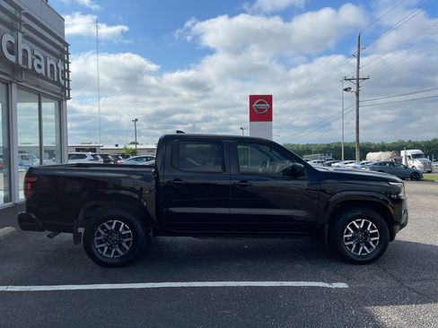 Used 2024 Nissan Frontier SL w/ Technology Package RWD image 22