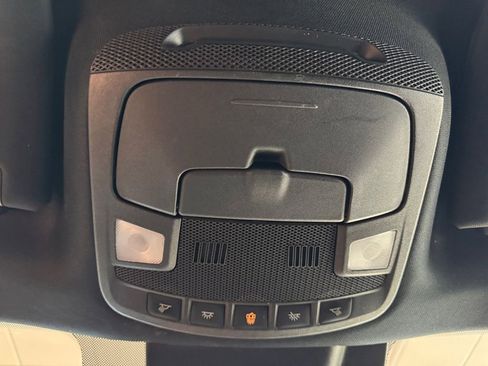 Used 2018 Ford Expedition Max XLT w/ Equipment Group 202A AWD/4WD image 22