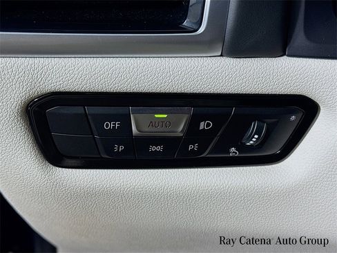 Used 2023 BMW 840i xDrive Convertible w/ Comfort Seating Package image 10