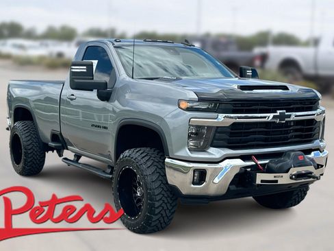 Used 2025 Chevrolet Silverado 2500 LT w/ Convenience Package AWD/4WD image 1