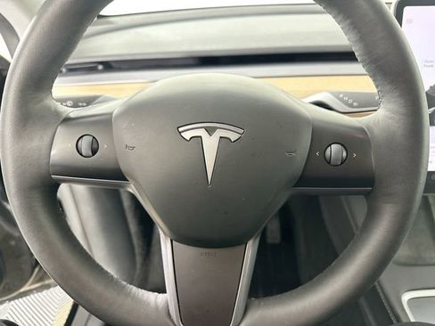 Used 2023 Tesla Model Y Long Range AWD/4WD image 20