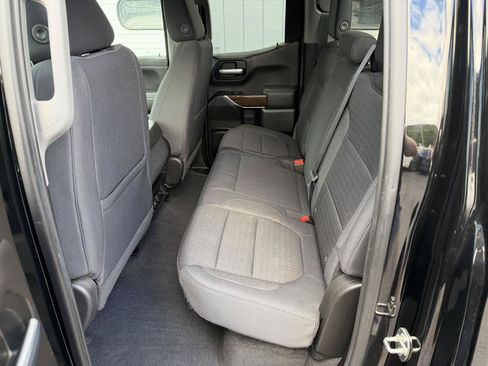 Used 2019 GMC Sierra 1500 SLE w/ SLE Value Package AWD/4WD image 9