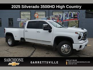 Used 2025 Chevrolet Silverado 3500 High Country w/ Technology Package AWD/4WD video 1