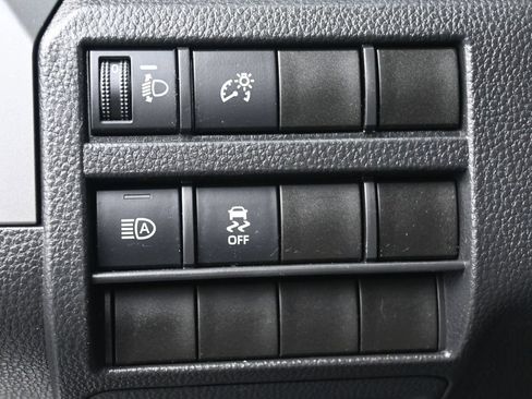 Used 2024 Toyota Tacoma TRD Sport AWD/4WD image 5