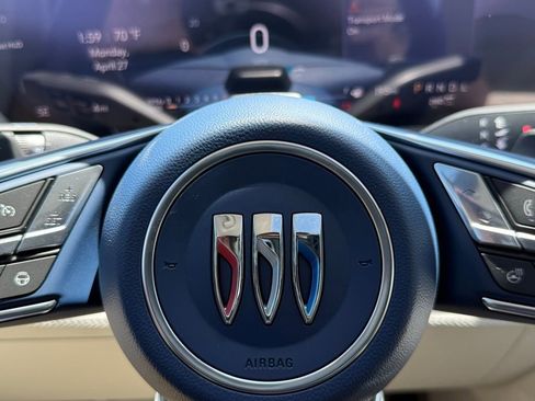 New 2026 Buick Enclave Avenir AWD/4WD image 24