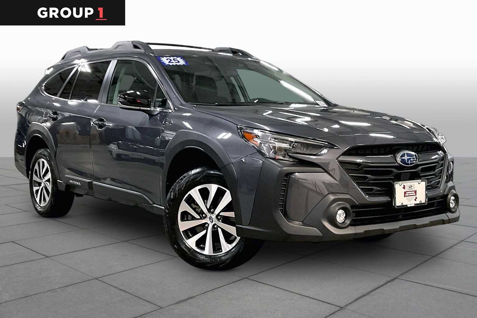 Certified 2025 Subaru Outback Premium AWD/4WD image 3