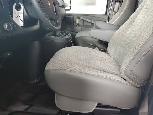 New 2026 Chevrolet Express 2500 w/ Driver Convenience Package RWD image 11