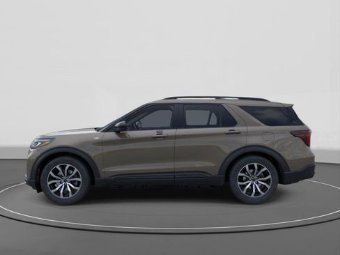 New 2026 Ford Explorer ST-Line RWD image 3