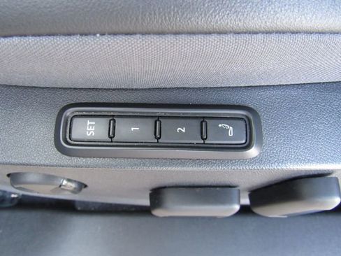 Used 2023 Volkswagen ID.4 S image 14