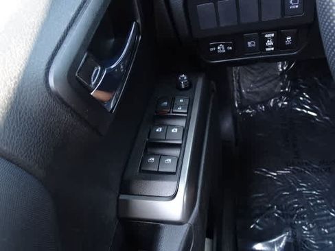 Certified 2022 Toyota Tacoma TRD Pro AWD/4WD image 37