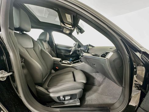 Used 2023 BMW i4 eDrive35 w/ Premium Package RWD image 33