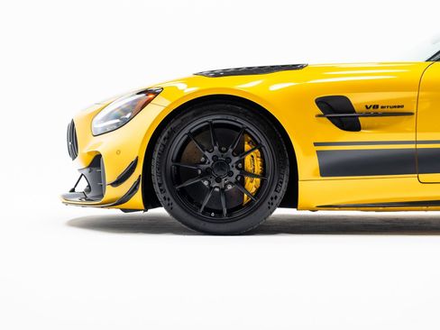 Used 2020 Mercedes-Benz AMG GT R image 9