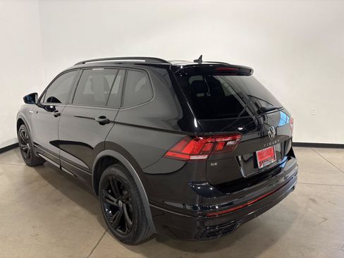 Used 2024 Volkswagen Tiguan SE R-Line w/ MDO Package, Two-Row AWD/4WD image 5