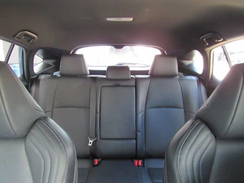 Used 2023 Toyota Venza Limited image 36