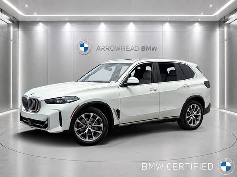 Certified 2024 BMW X5 xDrive40i AWD/4WD image 1