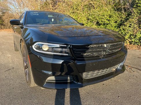 Used 2021 Dodge Charger SXT w/ Blacktop Package image 1