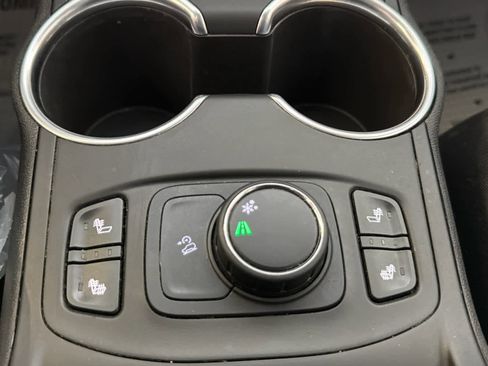 Used 2019 GMC Terrain SLE w/ Driver Convenience Package image 43