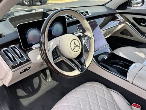 Certified 2022 Mercedes-Benz S 580 4MATIC Sedan w/ 3D Technology Package image 14