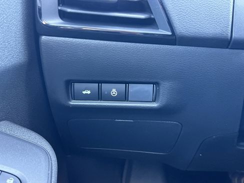 New 2026 Nissan Sentra SV w/ SV Convenience Package FWD image 13