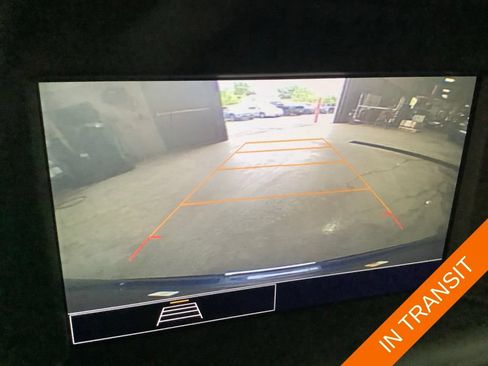 Used 2022 GMC Terrain SLE w/ Driver Convenience Package FWD image 43