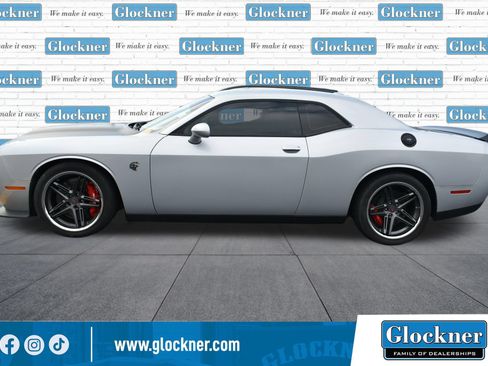 Used 2021 Dodge Challenger SRT Hellcat Redeye RWD image 9