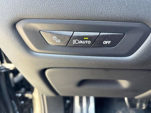 Used 2025 BMW X5 M60i AWD/4WD image 17