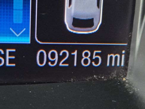 Used 2013 Ford Escape SEL image 16