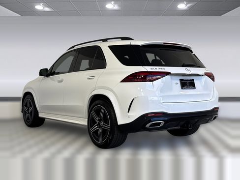 Used 2025 Mercedes-Benz GLE 450 4MATIC image 3