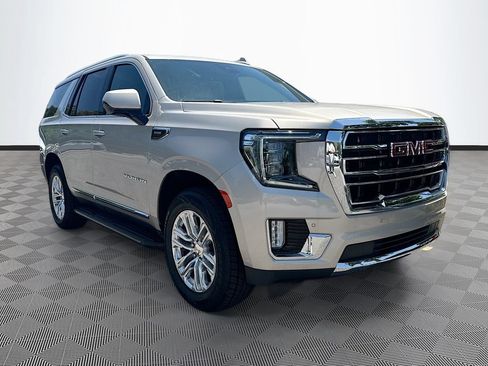 Used 2023 GMC Yukon SLT RWD image 4