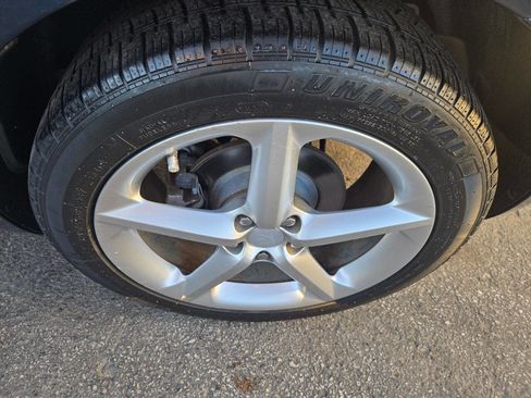 Used 2008 Saturn Sky w/ Premium Trim Package image 36